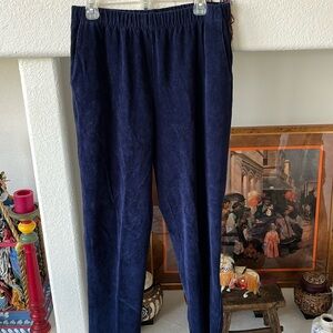 Lands End. Corduroy Navy blue. Medium